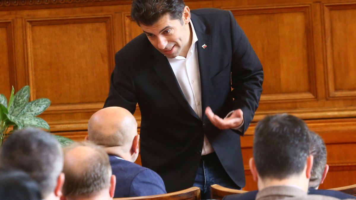 Скандал! Петков вбесява австрийците с аргументите за Шенген, проваля визита на Денков