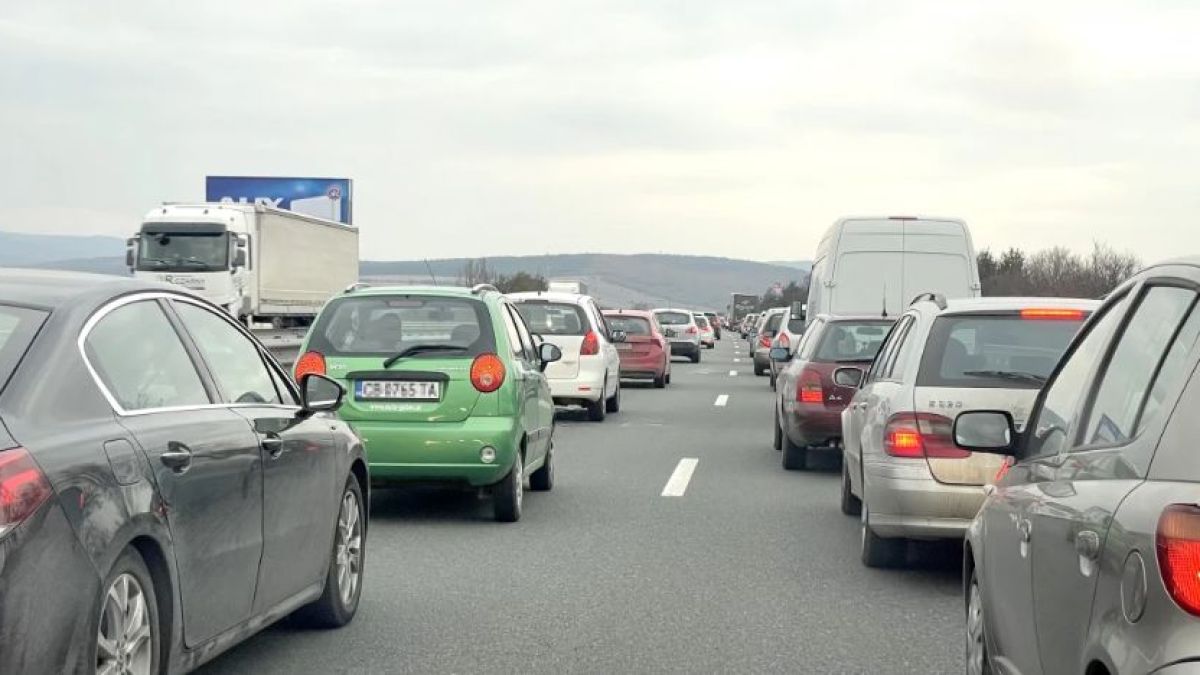Жестока тапа задръсти ключов път в София 