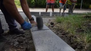Нови 50 000 кв.м тротоари изгражда общината в Люлин ВИДЕО
