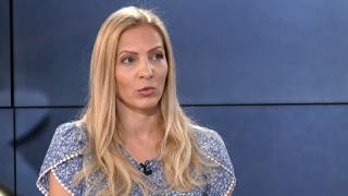 Мисис България ужаси с кървави признания: Бившият ме преби и отвлече 6-годишната ни дъщеря