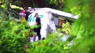 Автобус падна в пропаст и уби поне 18 ВИДЕО 18+