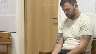 Нов случай на ужасяващо домашно насилие, мъж се разплака в съдебната зала 