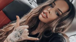 Младата майка Сузанита вече се продава в сайт за възрастни СНИМКА 18+