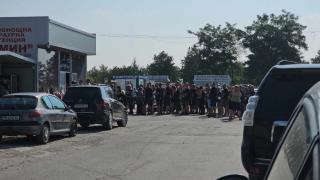 Гняв и тежки закани на погребението на убития Митко, Стамболийски се стяга за... БЛИЦ TV