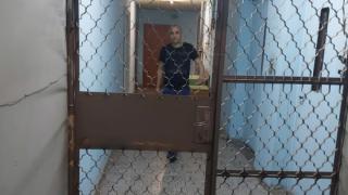 Шок! Бабаитът, опрял пистолет в главата на съсед в "Люлин", е на свобода 