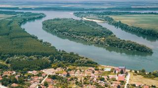 Урок по география: Кой е най-големият български остров?