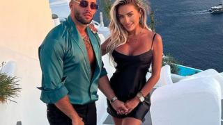 Русата Златка и Карен си спретнаха див скандал на плажа