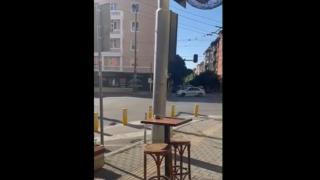 Всички са в потрес: Какво направиха тези столични полицаи с патрулката? ВИДЕО