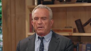 Кенеди-младши изригна: Даваме $130 млрд. за Украйна, а 15 млн. американци нямат здравна застраховка ВИДЕО