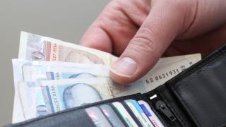 Експерти обясниха кога и дали ще има скок в минималната работна заплата с 20% ВИДЕО