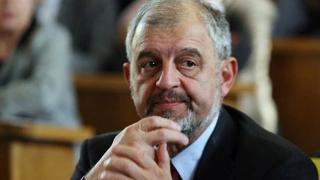 Глупаво е! Проф. Илчев побесня заради смяната на 3 март с 24 май