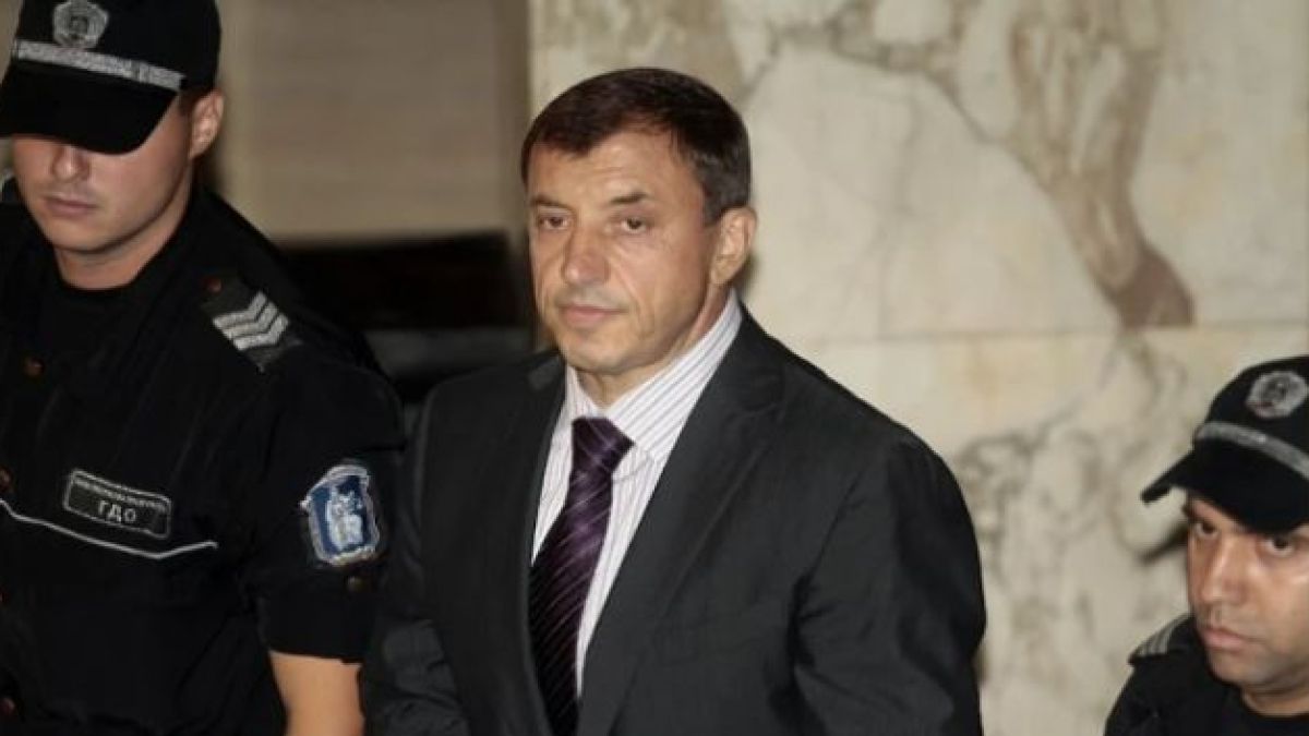 Доц. Стойчев: Датата на екзекуцията на Алексей Петров не е случайна 