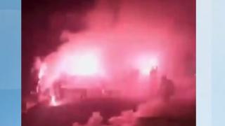 Като на война: Нова атака по Паметника на Съветската армия, има арестувани ВИДЕО