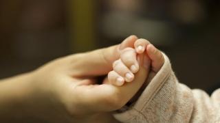 Майка на 3-г. момченце преживя неописуем ужас в центъра на Благоевград