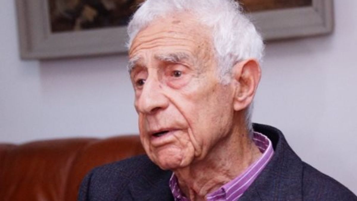 Тъжна вест: На 102-годишна възраст почина писателят Виктор Барух