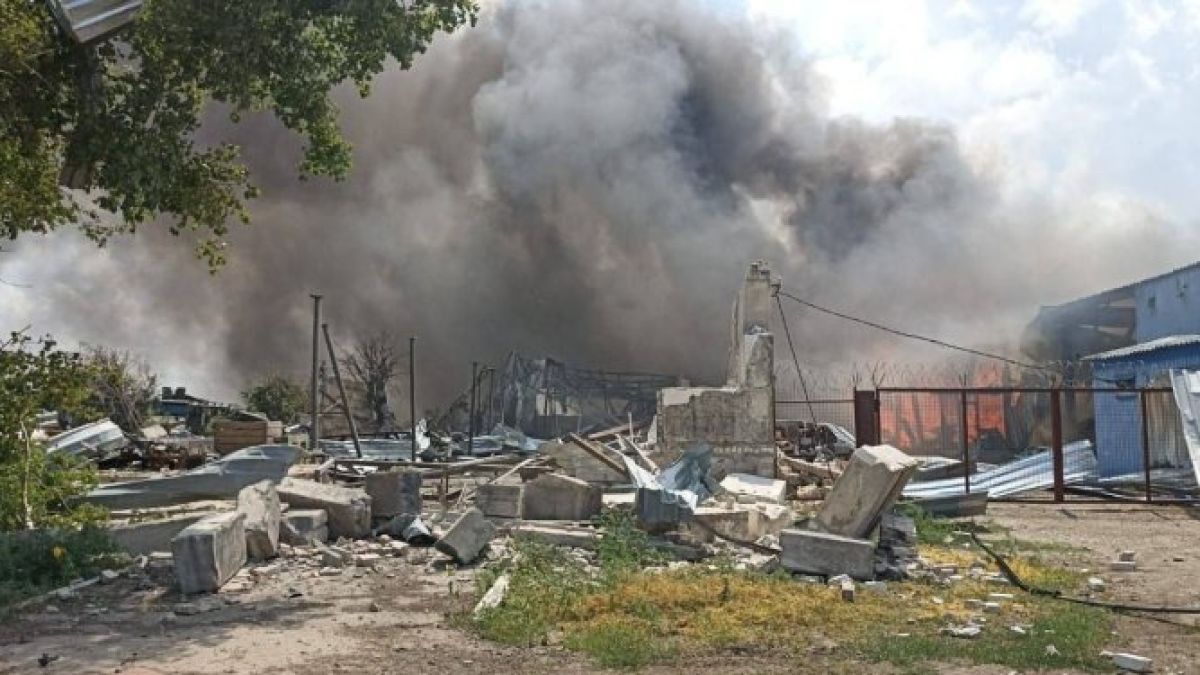 „Където удариха и бронетранспортьорите“: В Токмак беше унищожен командният пункт 