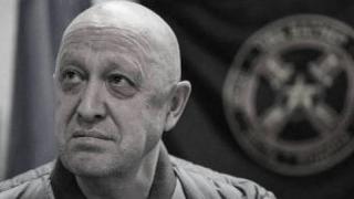 Изпратиха Пригожин в последния му земен път СНИМКИ