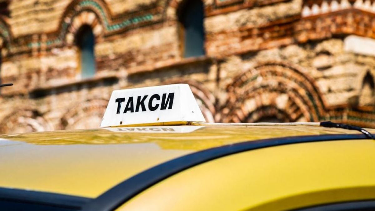 Надрусана с 2 наркотика: Не се качвайте при тази таксиметрова шофьорка
