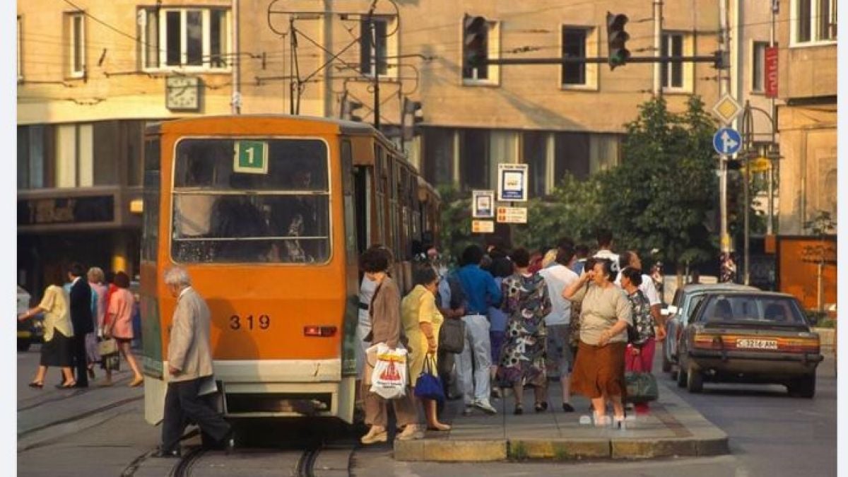 СНИМКА от София от 90-те години направи фурор 