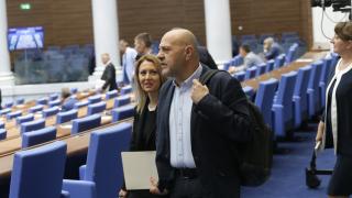 Дончев: 4 години нещата бяха изтървани! Ще бъде постижение, ако отпушим...