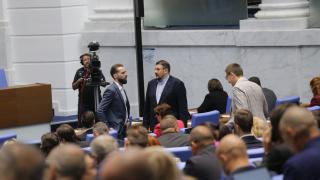 Депутатите решиха как ще помогнат на хора в неравностойно положение да работят