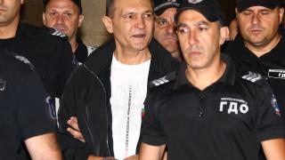 Посякоха жестоко Божков, ще произведе само...