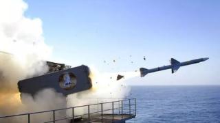 Заради руската агресия в Черно море: Модернизираме бреговата артилерия с ракети RBS-15 ВИДЕО 