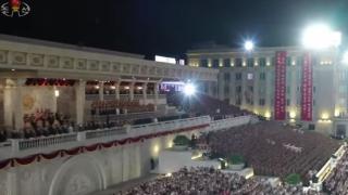 Тази държава отбеляза 9 септември с пищен парад и зрелища ВИДЕО