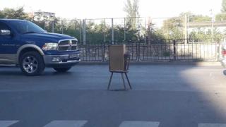 Пълен шок за шофьорите! Само такова нещо не е имало на улица в Пловдив СНИМКИ