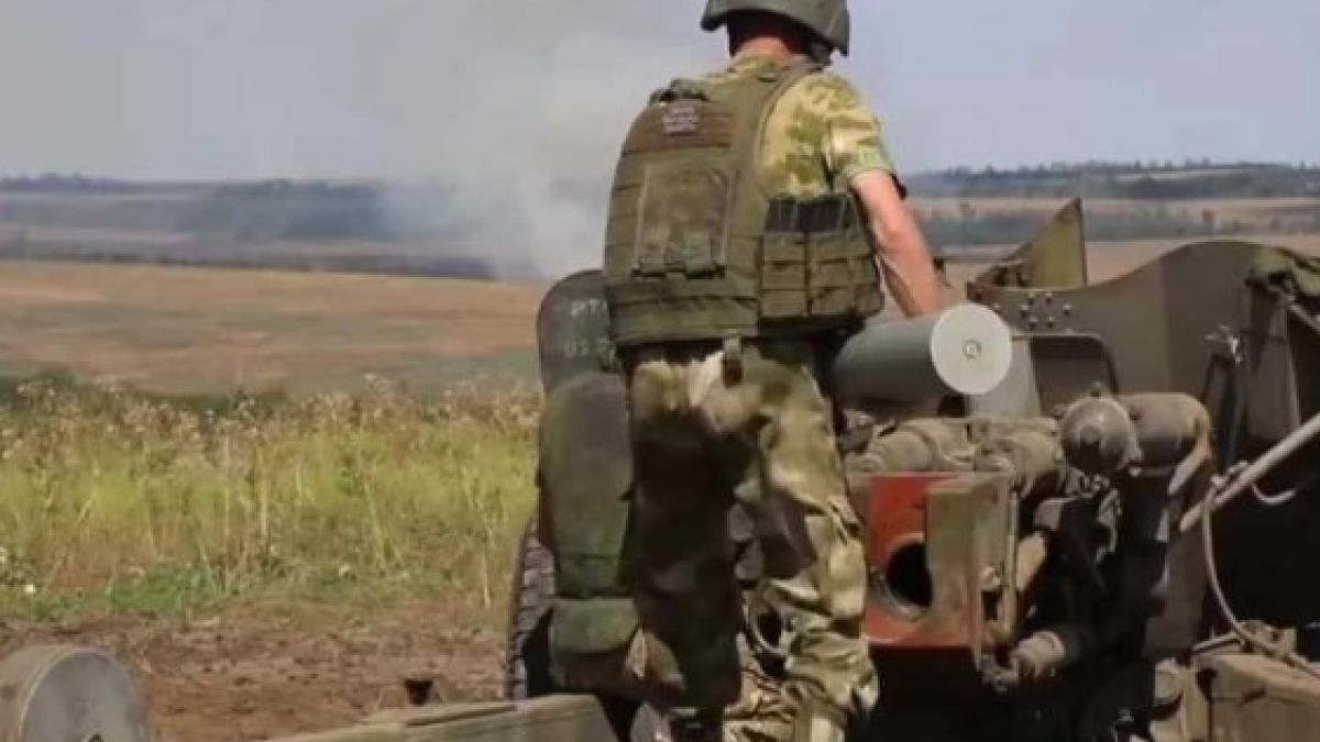 ВИДЕО от войната: Бойци от ВСУ показаха кадри от близък бой в руините в Клещеевка