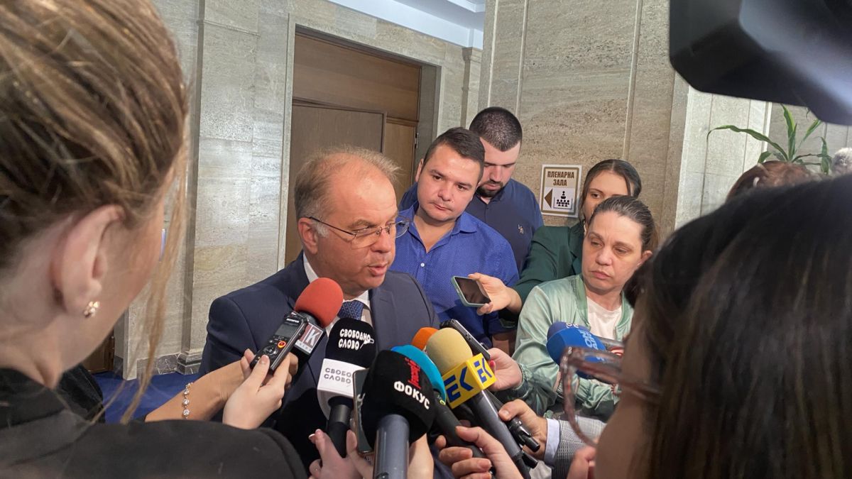 От ГЕРБ разкриха кога започват работа по промените в Конституцията