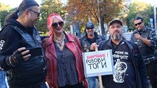 Опитаха се да ми запушат устата, но не успяха: Милена натри носа на ЛГБТ общността