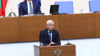 Мощен скандал! Радостин Василев разкри как заедно с министър Вътев в асансьора на НС... БЛИЦ TV
