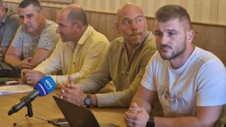 Става страшно! Масови протести на земеделци сковават цяла България 