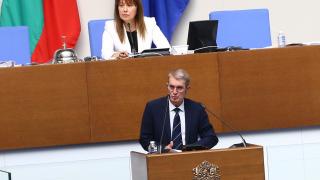 Здравният министър каза за скандала с рецептите и лекарствата 