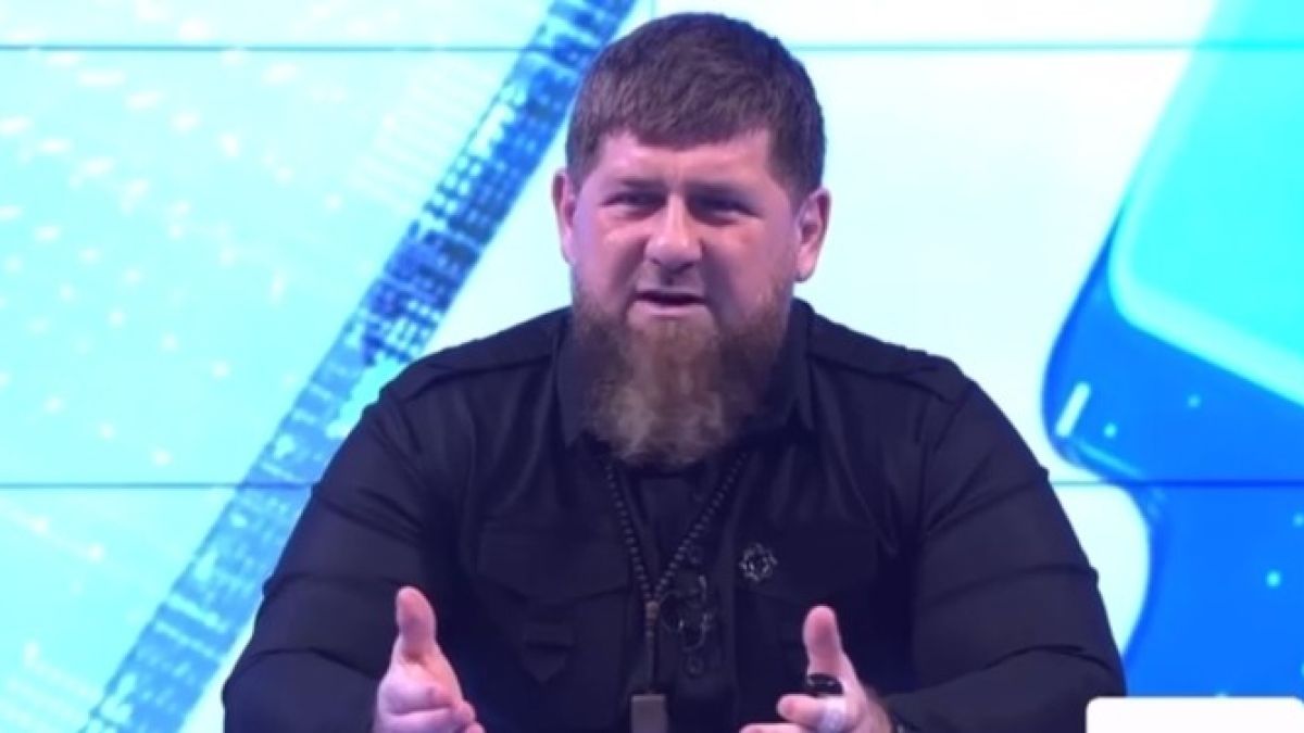 ГРУ на Украйна потвърди бомбата за Кадиров: В кома е, а лекарите…