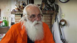 Тодор Живков е на 92 г. с бяла брада и живее в Северозапада ВИДЕО