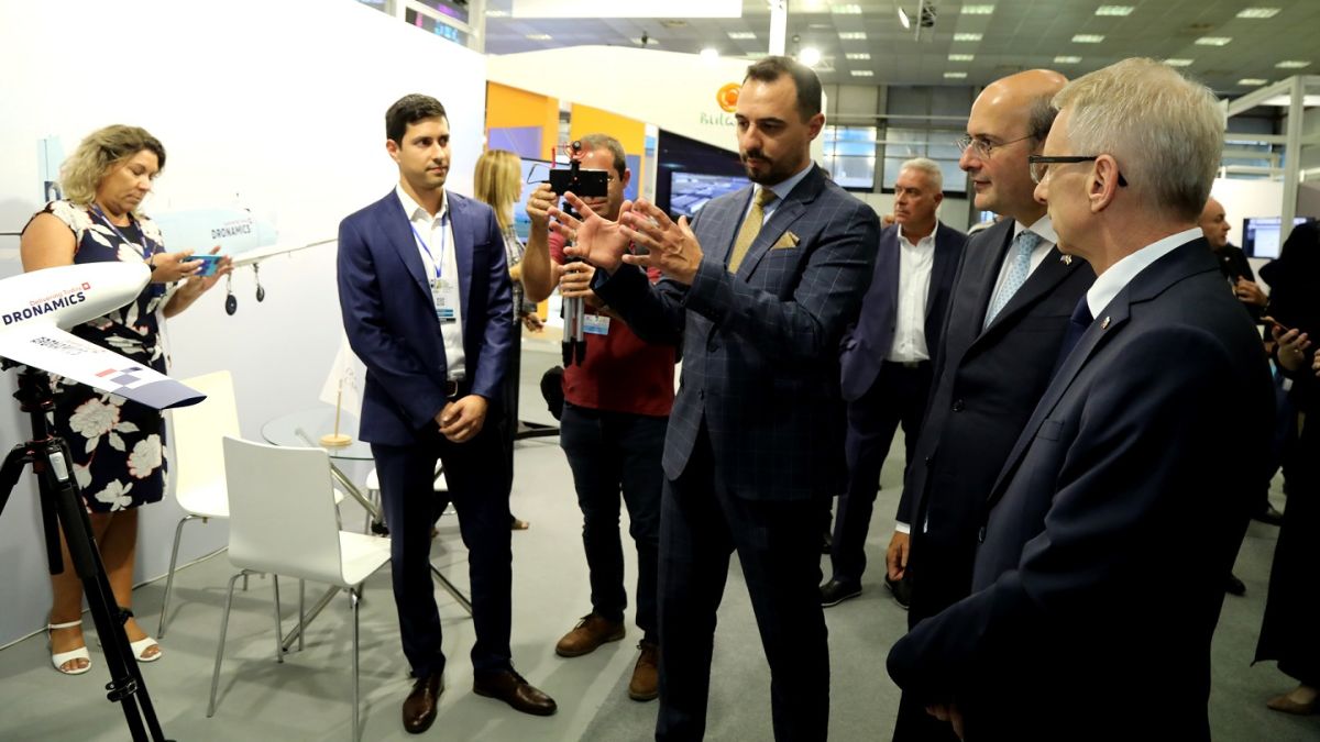 Денков в Солун: Показахме новото високотехнологично лице на България