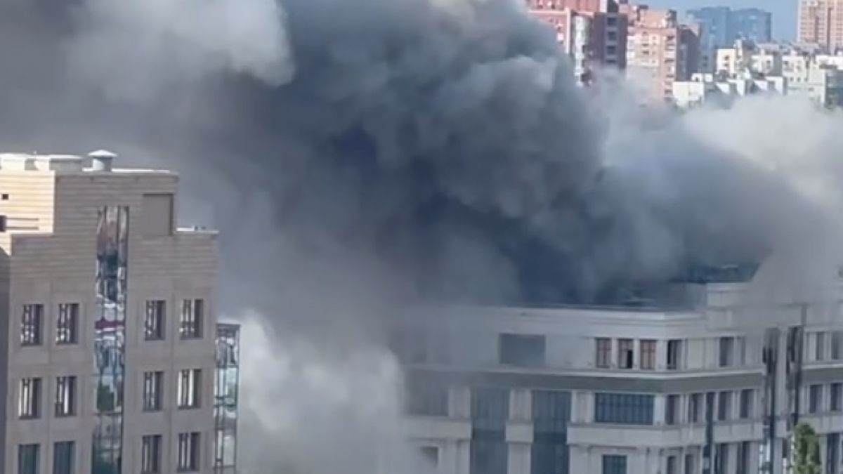 ВИДЕО от войната: ВСУ поразиха административната сграда на ДНР
