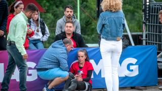 Участничка колабира във „Фермата“, лекари хвърчат на терен СНИМКИ