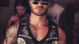 Галин си показа питона и всички онемяха СНИМКИ 18+