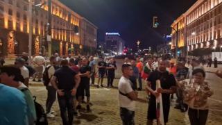 Властта разколеба земеделците на жълтите павета, ще идват ли тракторите 