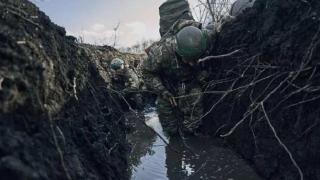 ВИДЕО от войната: Руснаците унищожиха техника на НАТО