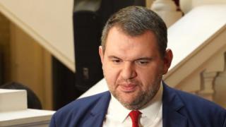 Делян Пеевски: Недопустимо е храм, заключен с катинари
