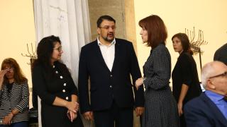 Настимир Ананиев се изгаври с бившите си партньори от ПП