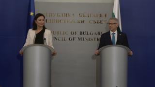 Денков и еврокомисар Илиана Иванова с големи новини за Шенген и еврозоната