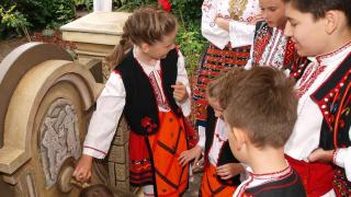 Няма да повярвате колко са се признали за българи пред Орбан