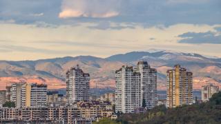 Цените на панелките в София скочиха главоломно, струват колкото...