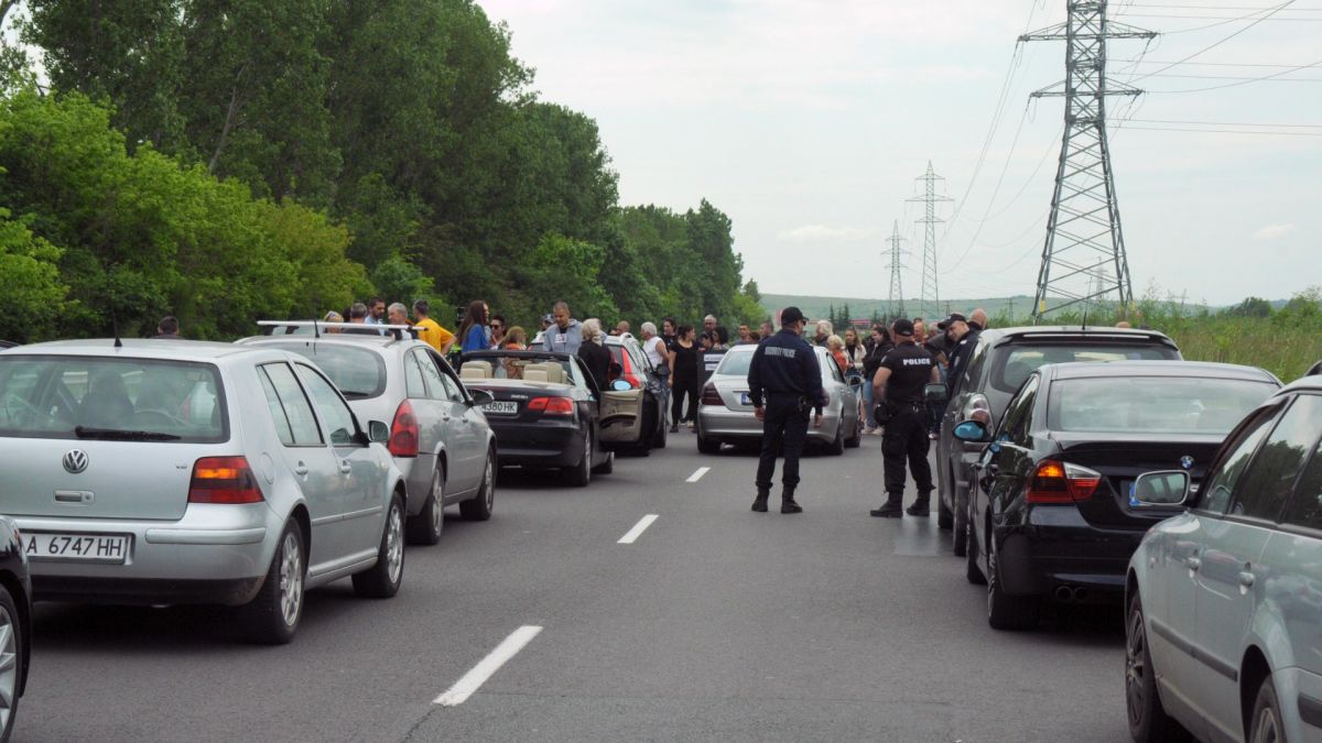 Синдикален шеф с голяма новина насред протеста на енергетиците 