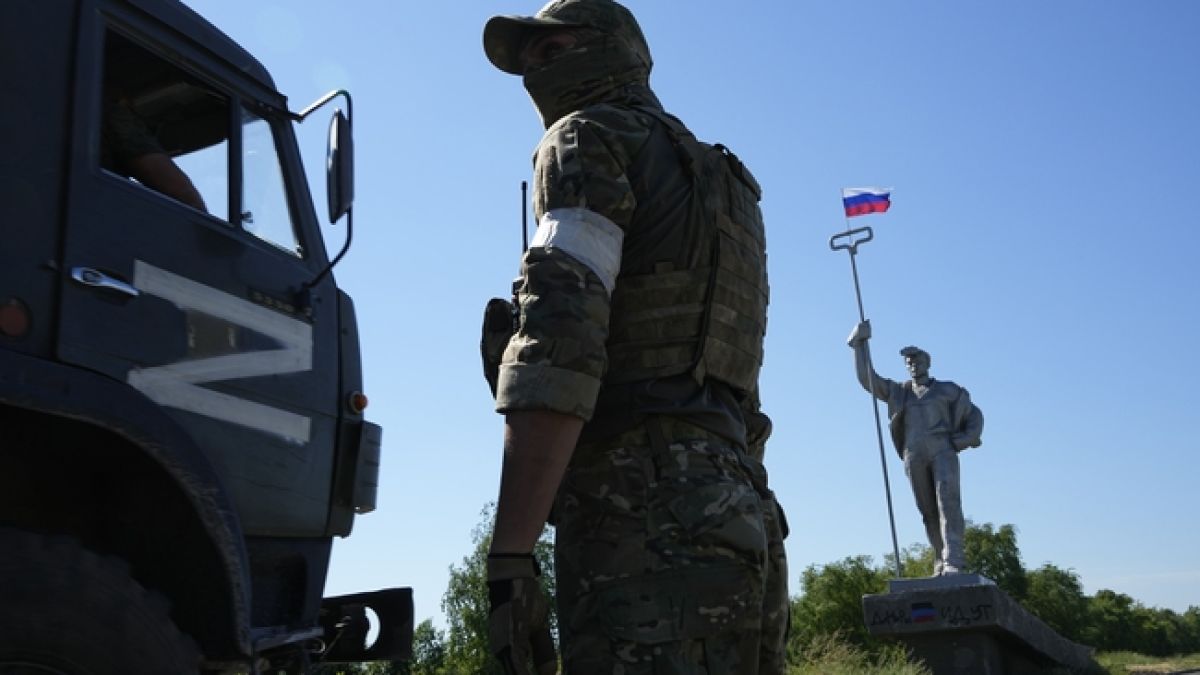 Не е за вярване какъв знак сложиха ВСУ на танковете си в Курск